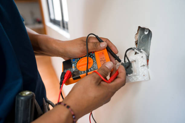 Best Local Electrician Companies  in Mitchellville, IA